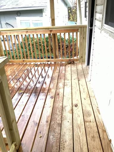 Main picture of 1527 Red Oak St