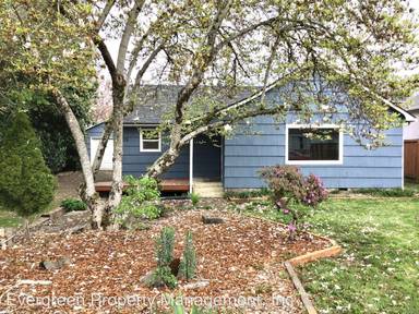 Main picture of 423 SE 5th St