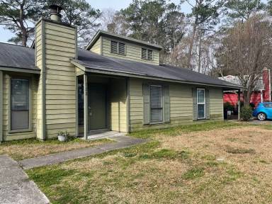 Main picture of 122 Twinwood Dr