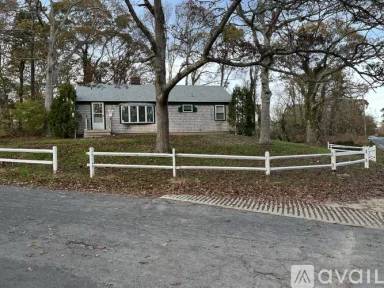 Main picture of 78 Highland St