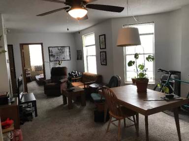 Main picture of 1826 S 5th St