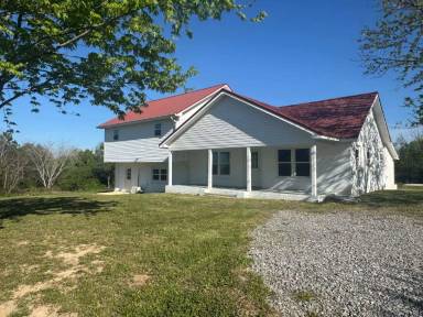 Main picture of 1885 Everett Rd