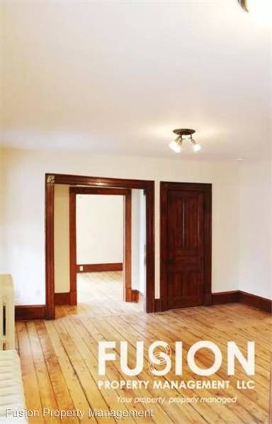 Main picture of 40 Intervale Ave
