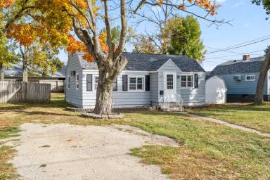 Main picture of 1808 5th Ave