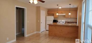 Main picture of 710 S Orange St