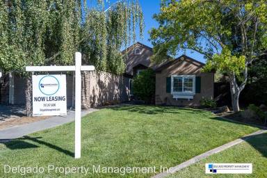 Main picture of 464 Camellia Ct