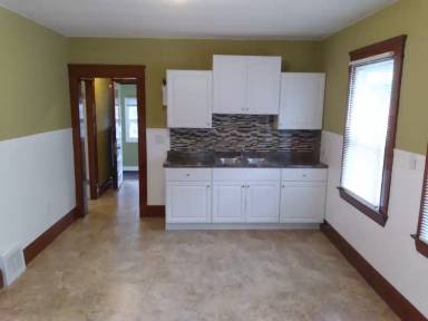 Main picture of 7212 Rathbun Ave