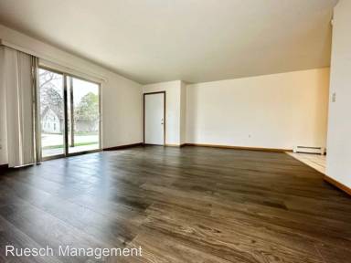 Main picture of 225 Fort Howard Ave