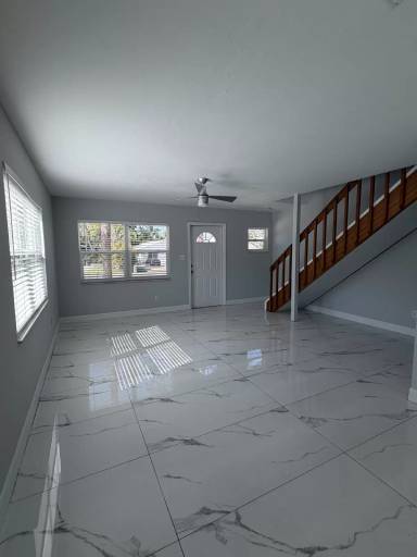 Main picture of 10280 Carolina St