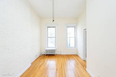 Main picture of 37 W 89th St