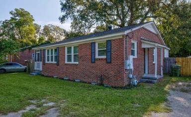 Main picture of 1723 Frink St