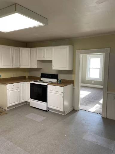 Main picture of 145 Regan St - 2