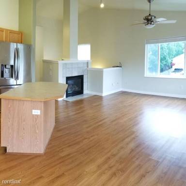 Main picture of 3396 Kendall Loop