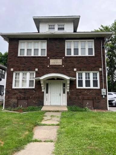 Main picture of 633 Brown St