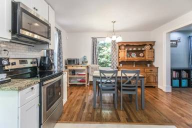 Main picture of 4875 Long View Rd