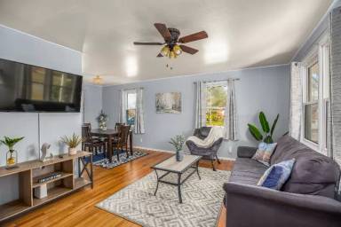Main picture of 3333 Silas Creek Pkwy