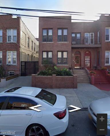 Main picture of 2212 Lyon Ave