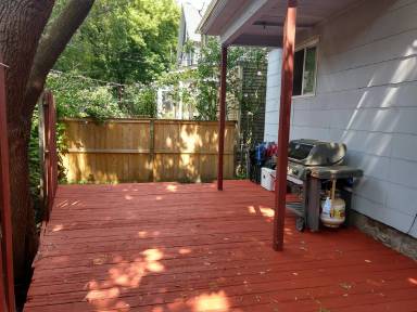 Main picture of 137 Boardman St