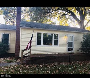 Main picture of 1247 E Balview Ave