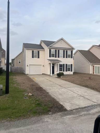 Main picture of 53 Loyalist Rd