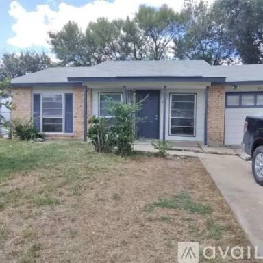 Main picture of 809 Hickory Hill Dr