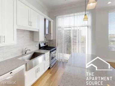 Main picture of 1241 W Jackson Blvd