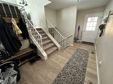 Main picture of 2442 Payne Cir W