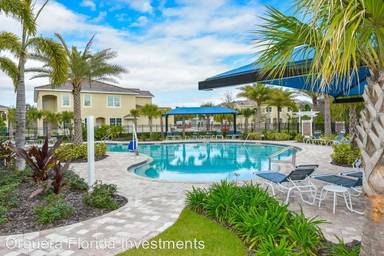 Main picture of 2925 Esmeralda Dr