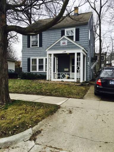 Main picture of 1120 S Forest Ave