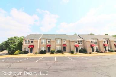 Main picture of Foxhill Townhomes
