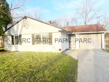 Main picture of 3956 N Mitthoefer Rd