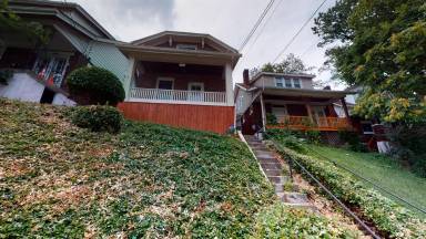Main picture of 1745 Hopkins Ave