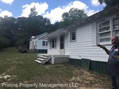 Main picture of 200 Gage Rd