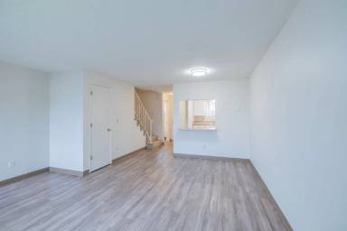 Main picture of 2728 Lancaster Dr SE