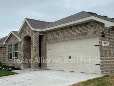 Main picture of 5816 Utopia Dr