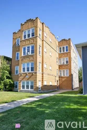 Main picture of 823 S 19th Ave