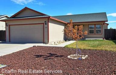 Main picture of 128 Campfire Cir