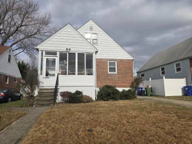 Main picture of 3222 Woodring Ave