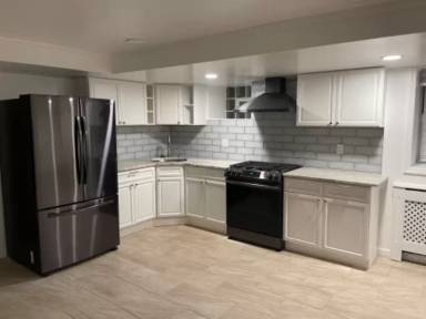 Main picture of 3444 Oakmont St