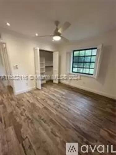 Main picture of 7625 SW 180th Ter
