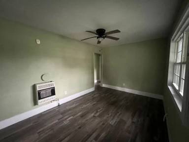 Main picture of 325 Union St