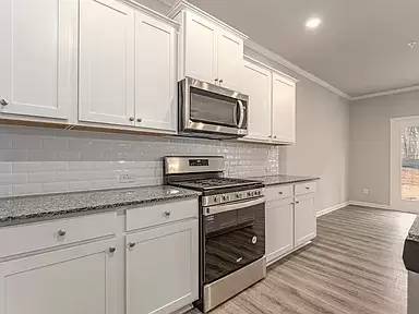 Main picture of 726 Woodstock Grove Dr