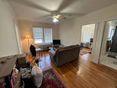 Main picture of 15 Governors Ave