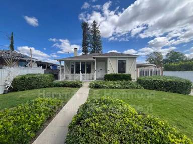 Main picture of 18029 Santa Rita St