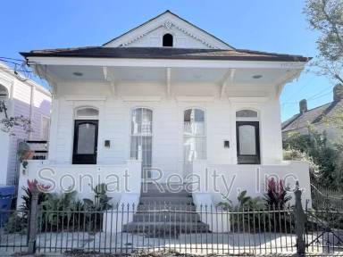 Main picture of 2224 Royal St
