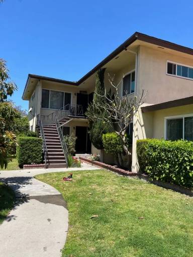 Main picture of 9411 State St
