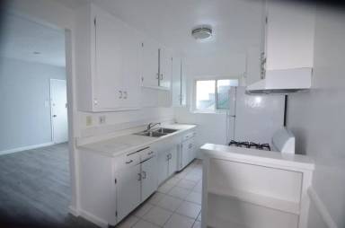 Main picture of 5942 Barton Ave