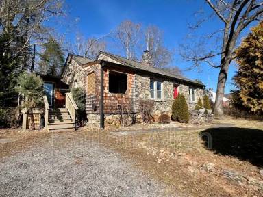 Main picture of 20 Bell Rd