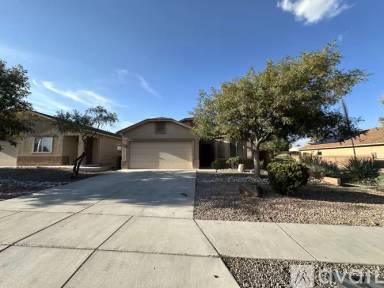 Main picture of 2021 N Ensenada Cir SE