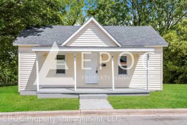 Main picture of 210 North Ct